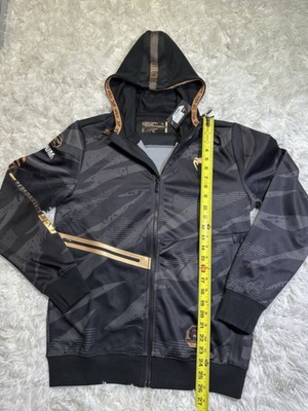 UFC Adrenaline by Venum Fight NightMen’s Walkout HoodieChampion NWT Size M - Picture 10 of 16